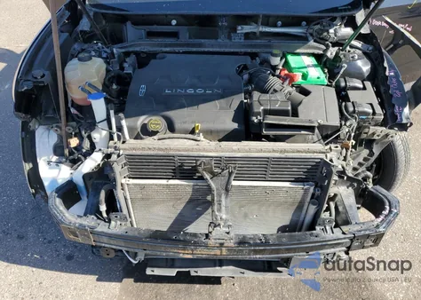 2017 Lincoln Mkx Reserve z USA, uszkodzony, nr VIN 2LMPJ8LR5HBL13415